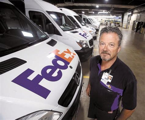 Sydney Transport Services Group. . How much does a fedex driver make an hour